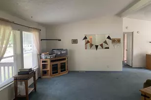 38102 Queens Rd, Marcola, OR 97454 - Photo 13