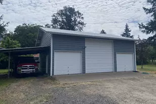 38102 Queens Rd, Marcola, OR 97454 - Photo 7
