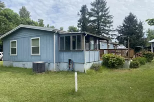 38102 Queens Rd, Marcola, OR 97454 - Photo 13