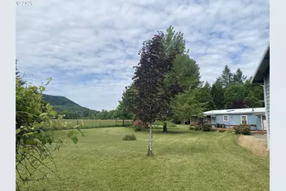 38102 Queens Rd, Marcola, OR 97454 - Photo 35