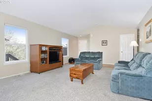 38029 SE Marcella Ct, Sandy, OR 97055 - Photo 5