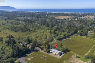 88952 Dellmoor Loop, Warrenton, OR 97146 - Photo 1