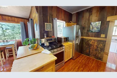 27837 Thimbleberry Rd, Gold Beach, OR 97444 - Photo 15