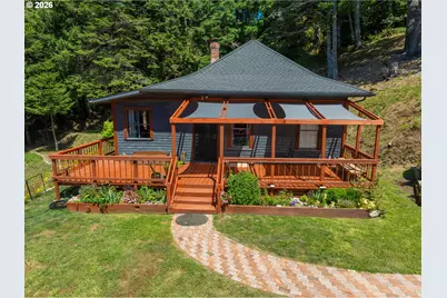 27837 Thimbleberry Rd, Gold Beach, OR 97444 - Photo 1