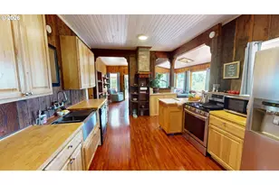 27837 Thimbleberry Rd, Gold Beach, OR 97444 - Photo 11