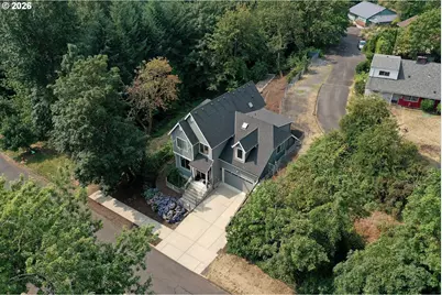2903 NE Fremont Dr, Portland, OR 97220 - Photo 45