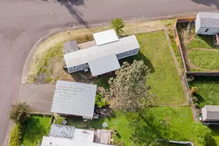 600 Leiken Ln, Roseburg, OR 97470 - Photo 35