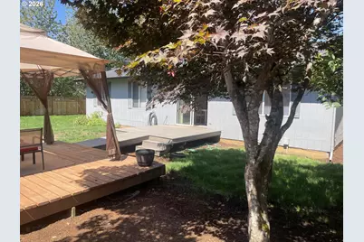 374 Warner Parrott Rd, Oregon City, OR 97045 - Photo 9