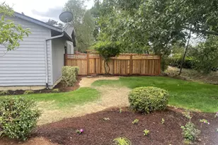 374 Warner Parrott Rd, Oregon City, OR 97045 - Photo 3