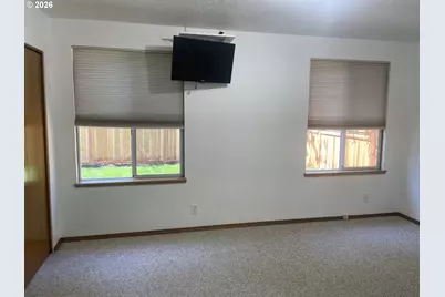 374 Warner Parrott Rd, Oregon City, OR 97045 - Photo 29