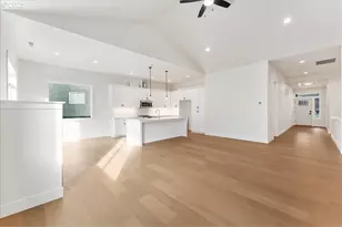 737 SE Forest Glen Rd, Estacada, OR 97023 - Photo 9