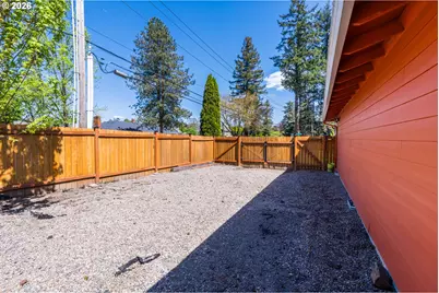 7025 SW 103rd Ave, Beaverton, OR 97008 - Photo 25