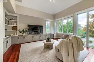2677 SW 64th Pl, Portland, OR 97225 - Photo 9