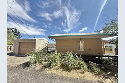 376 Fallbridge Rd, Wishram, WA 98673 - Photo 3