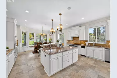 9223 SE 139th Ave, Happy Valley, OR 97086 - Photo 11