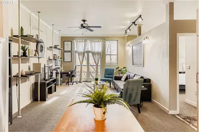 1425 NE 61st Ave #310, Hillsboro, OR 97124 - Photo 9