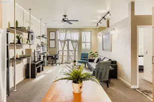 1425 NE 61st Ave, Hillsboro, OR 97124 - Photo 9