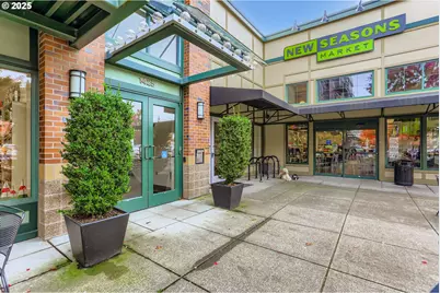 1425 NE 61st Ave #310, Hillsboro, OR 97124 - Photo 1