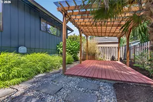 1074 SE Paloma Pl, Gresham, OR 97080 - Photo 43