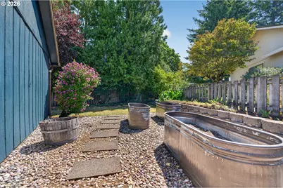 1074 SE Paloma Pl, Gresham, OR 97080 - Photo 39