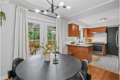 11 NE 136th Ave, Portland, OR 97230 - Photo 13