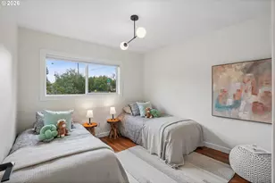 11 NE 136th Ave, Portland, OR 97230 - Photo 25