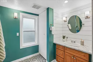 11 NE 136th Ave, Portland, OR 97230 - Photo 19