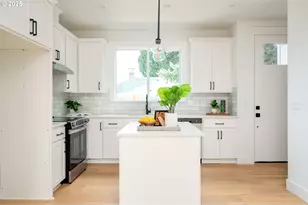 6961 NE Stanton St, Portland, OR 97213 - Photo 17