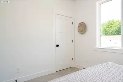 6961 NE Stanton St, Portland, OR 97213 - Photo 23