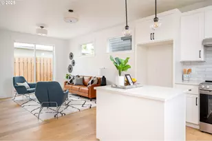 6961 NE Stanton St, Portland, OR 97213 - Photo 9