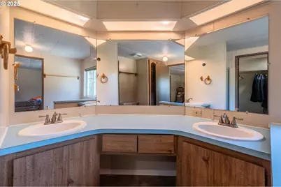 87996 Park Ln, Bandon, OR 97411 - Photo 27