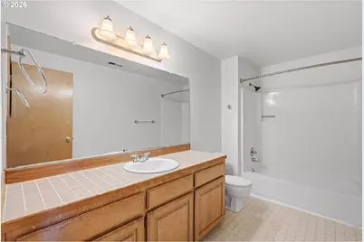 10680 SW Summer Lake Dr, Portland, OR 97223 - Photo 35