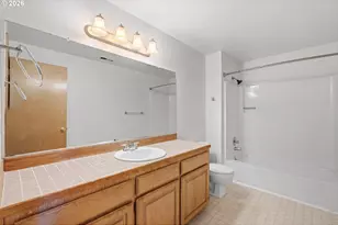 10680 SW Summer Lake Dr, Portland, OR 97223 - Photo 35