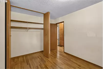 8835 SE Regents Dr, Milwaukie, OR 97222 - Photo 27