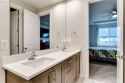 2428 W 8th Ave, Junction City, OR 97448 - Photo 27