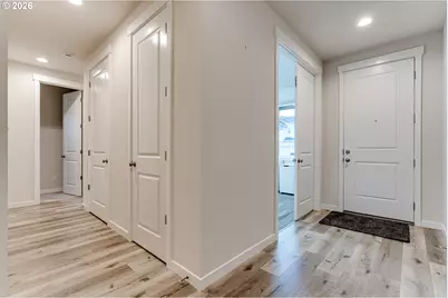 2428 W 8th Ave, Junction City, OR 97448 - Photo 17