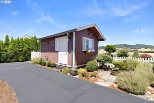 5895 Garden Valley Rd, Roseburg, OR 97471 - Photo 35