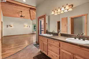 99075 McVay Creek Rd, Brookings, OR 97415 - Photo 19