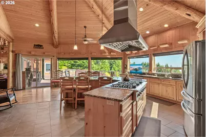 99075 McVay Creek Rd, Brookings, OR 97415 - Photo 11