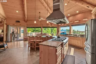 99075 McVay Creek Rd, Brookings, OR 97415 - Photo 11