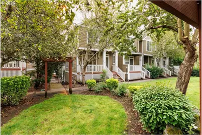 16036 SW Gage Ln, Beaverton, OR 97006 - Photo 5