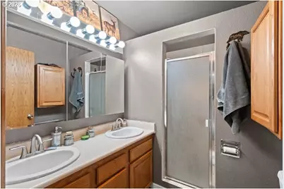 81850 Wilcox Ln, Umatilla, OR 97882 - Photo 15