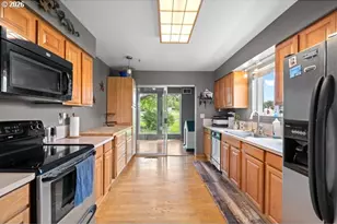 81850 Wilcox Ln, Umatilla, OR 97882 - Photo 9