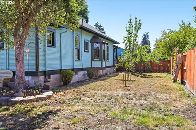 1132 Ash Ave, Cottage Grove, OR 97424 - Photo 43