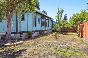 1132 Ash Ave, Cottage Grove, OR 97424 - Photo 43