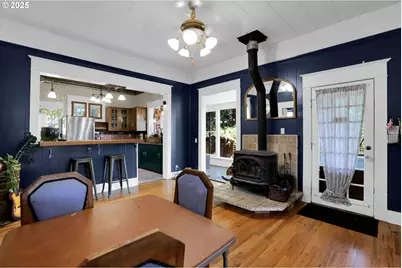 1132 Ash Ave, Cottage Grove, OR 97424 - Photo 7