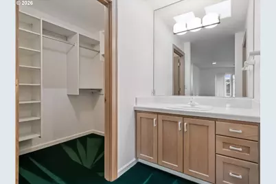 9027 NE Cliff St, Portland, OR 97220 - Photo 35