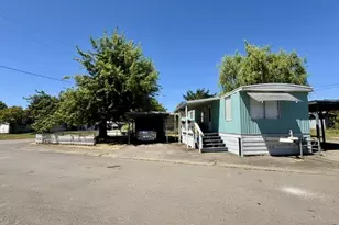 1050 W Central Ave, Sutherlin, OR 97479 - Photo 7