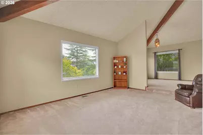520 SE 15th St, Gresham, OR 97080 - Photo 17