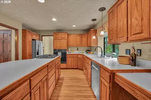 520 SE 15th St, Gresham, OR 97080 - Photo 25
